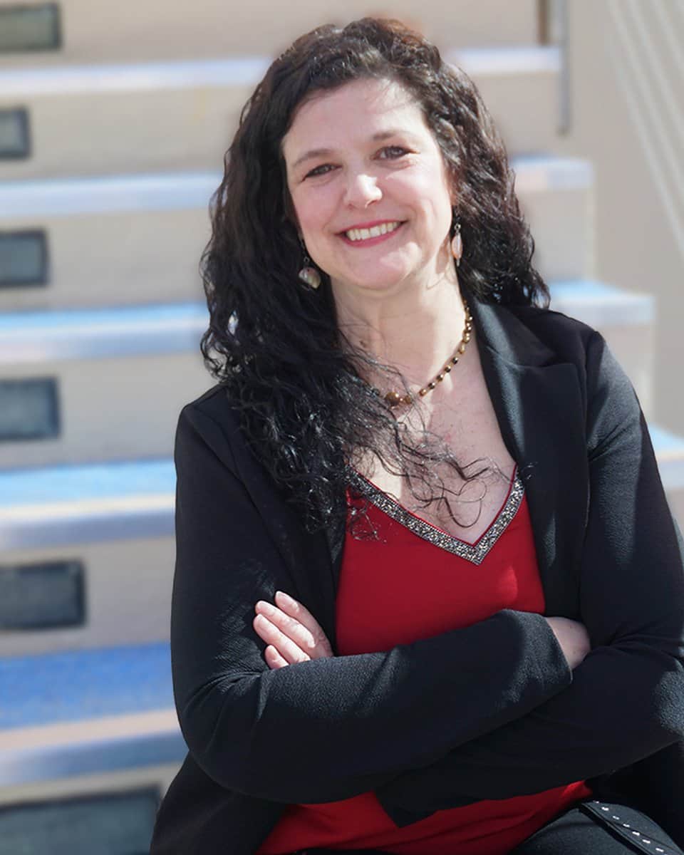 Margaréta MacDonald, HBSW, RSW